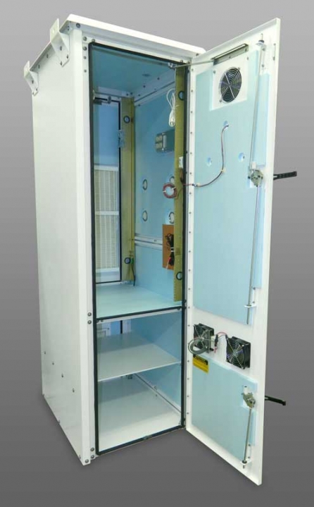 Nema Outdoor Wireless Racking Cabinet Enclosure for 4G, LTE, OTN, Outside Plant Direct Air Cooled, Dual Battery Compartment OkSolar.com Nema Outdoor Wireless Racking Cabinet Enclosure for 4G, LTE, OTN, Outside Plant Direct Air Cooled, Dual Battery Compartment