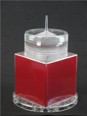 RED L-810 Solar Obstruction Light - ICAO Aircraft Warning Lights IQAirport.com RED L-810 Solar Obstruction Light - ICAO Aircraft Warning Lights